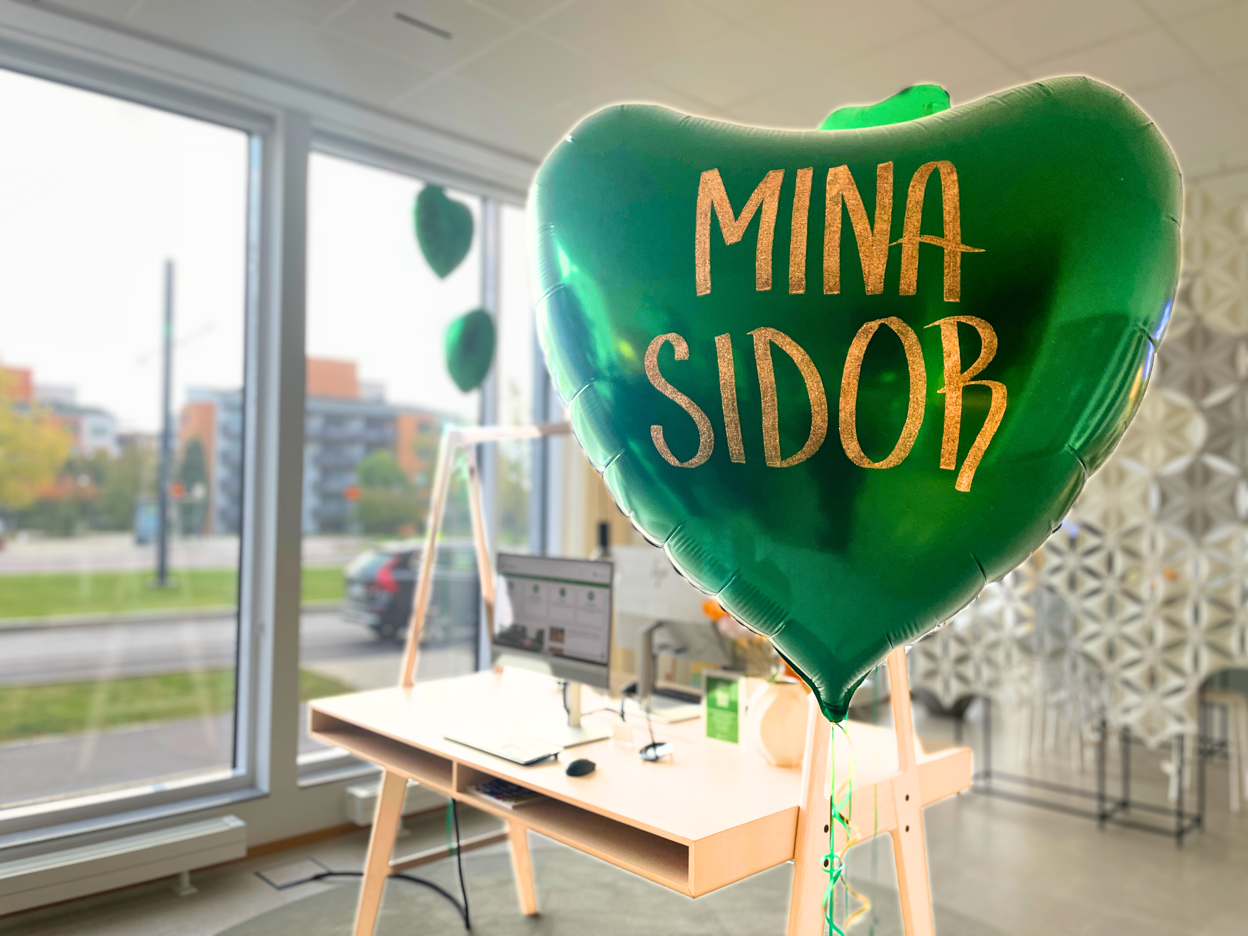 grön ballong med texten mina sidor på